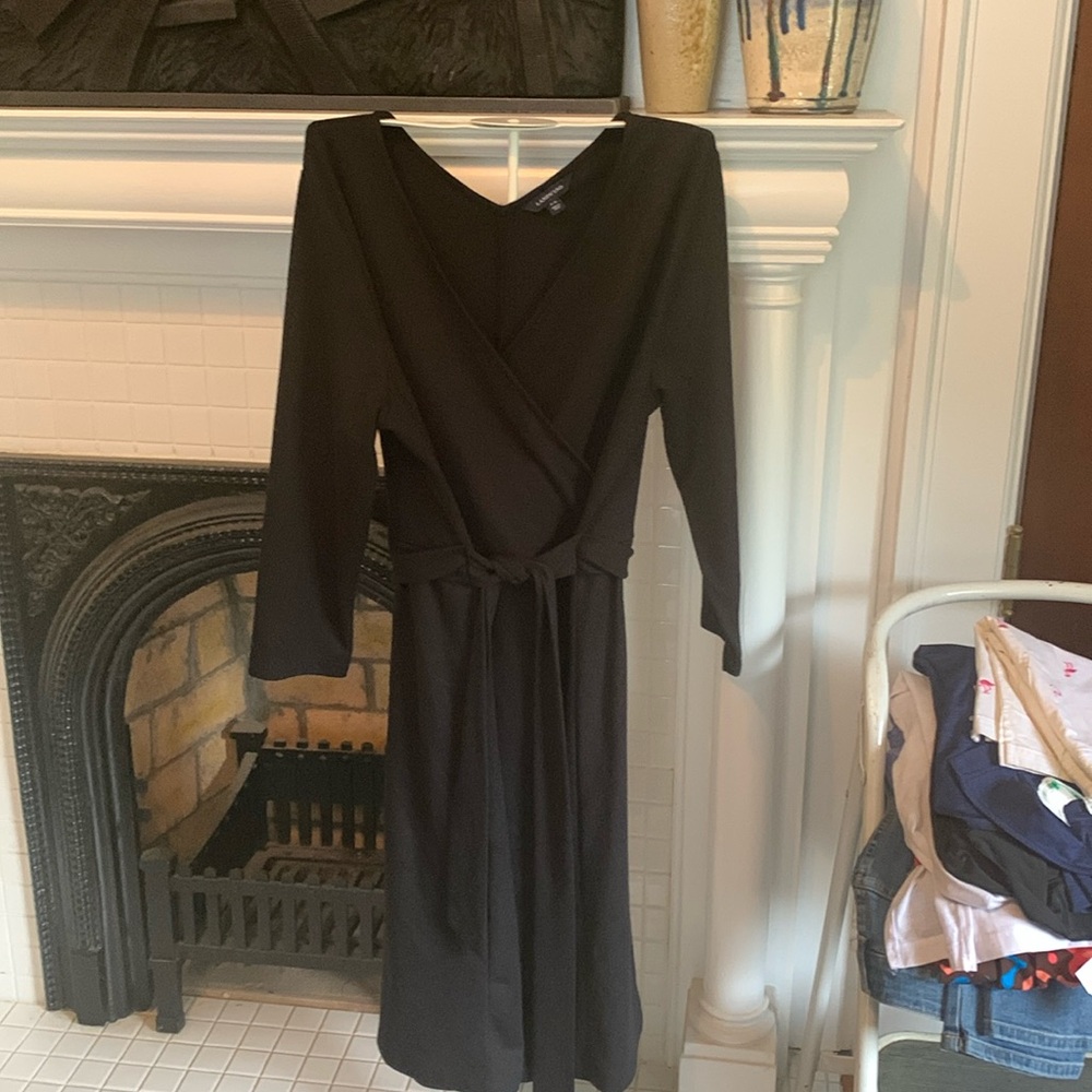 Lands End faux wrap dress‎ in size 14/16. Worn about 5-6x. No stains or flaws